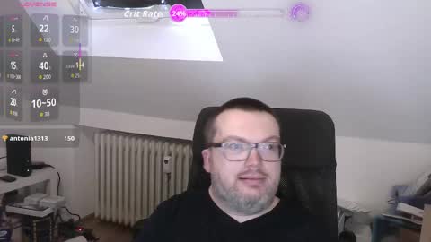 Snapshot of still_alive1985 chatting on April 28, 5:01 am Oliver online show from April 28, 5:01 am