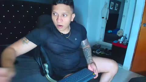 stily online show from October 23, 3:17 am