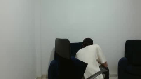 stiv_grant online show from February 25, 10:19 pm