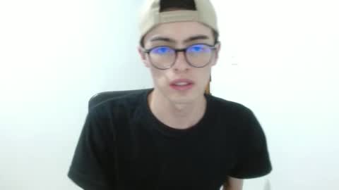 stiv_grant online show from May 5, 12:29 am