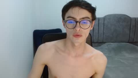 stiv_grant online show from May 20, 12:39 am