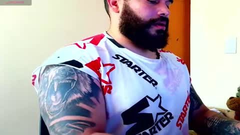 stiven253958 online show from July 22, 3:15 pm