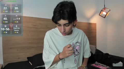 stivenbenet1 online show from January 13, 12:45 pm