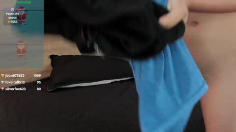 stivenbenet1 online show from January 14, 7:00 pm