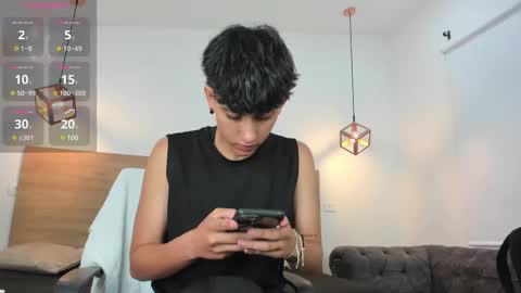 stivenbenet1 online show from February 22, 12:51 pm