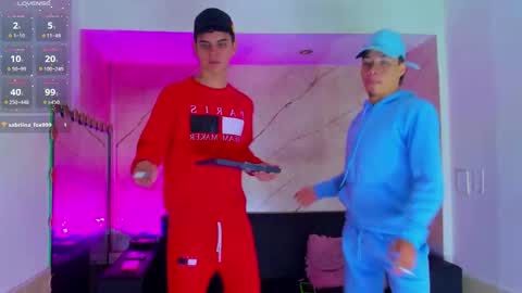 friends online show from November 13, 5:39 am