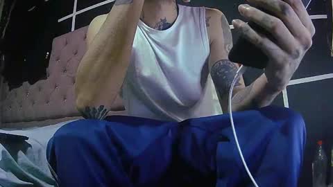 Snapshot of stivenunivers996 chatting on October 1, 8:42 am stiven online show from October 1, 8:42 am