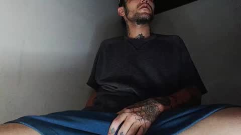 Snapshot of stivenunivers996 chatting on January 11, 10:09 am stiven online show from January 11, 10:09 am