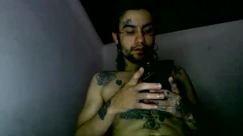 Snapshot of stivenunivers996 chatting on March 24, 7:08 pm stiven online show from March 24, 7:08 pm