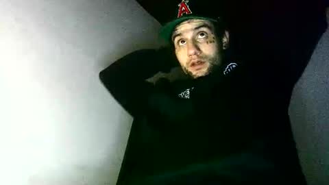 Snapshot of stivenunivers996 chatting on March 29, 2:11 am stiven online show from March 29, 2:11 am