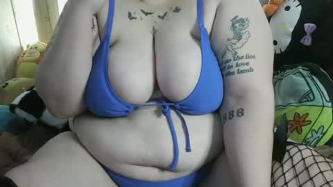 stonedbbw01 online show from November 18, 5:56 am
