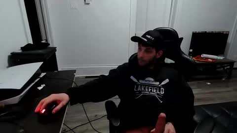 Snapshot of stonedpanda77 chatting on December 15, 5:12 am stonedpanda77 online show from December 15, 5:12 am