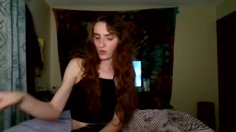 Snapshot of stonedtranny69 chatting on April 10, 3:34 am stonedtranny69 online show from April 10, 3:34 am