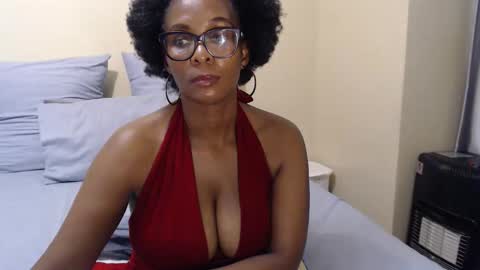 Snapshot of stonefruit76 chatting on March 19, 7:34 am stonefruit76 online show from March 19, 7:34 am