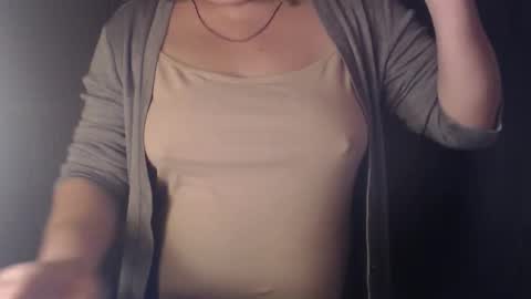 Snapshot of stonenipple chatting on November 29, 5:49 pm stonenipple online show from November 29, 5:49 pm