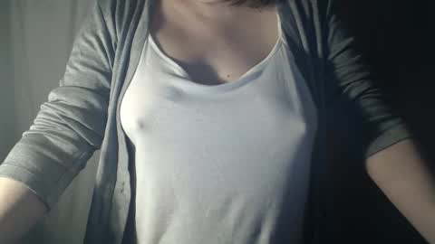 Snapshot of stonenipple chatting on February 10, 2:37 am stonenipple online show from February 10, 2:37 am