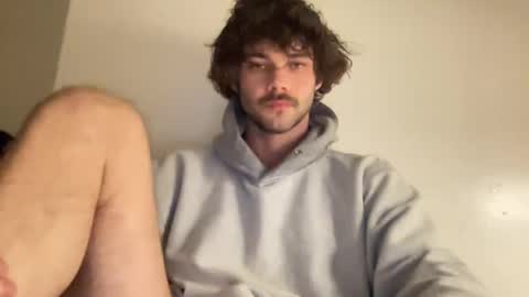 Snapshot of stonerboymac chatting on January 3, 10:19 pm stonerboymac online show from January 3, 10:19 pm