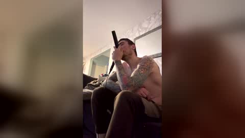 stonercum420798208 online show from April 6, 5:41 am