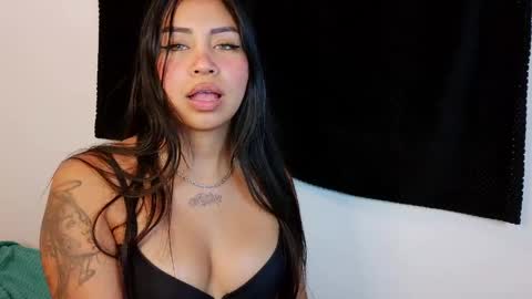 Snapshot of storm_doll chatting on May 15, 11:23 pm storm doll online show from May 15, 11:23 pm