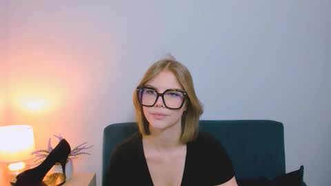 Stormi online show from March 31, 11:21 am