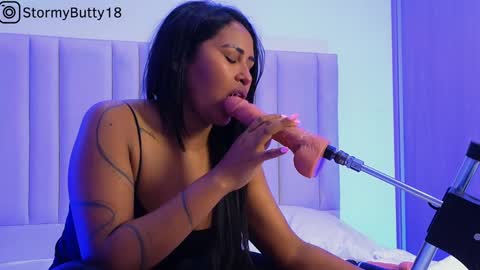   online show from December 20, 9:21 am
