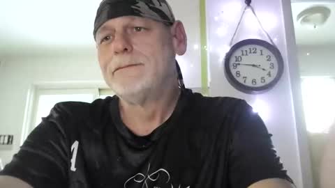 Snapshot of stormynorm14 chatting on December 21, 8:43 pm stormynorm14 online show from December 21, 8:43 pm