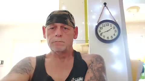 Snapshot of stormynorm14 chatting on December 24, 6:39 pm stormynorm14 online show from December 24, 6:39 pm