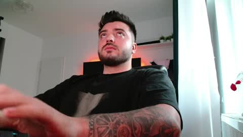 Snapshot of stoulmeu chatting on March 29, 1:11 pm Jack online show from March 29, 1:11 pm