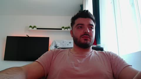 Snapshot of stoulmeu chatting on April 1, 2:03 pm Jack online show from April 1, 2:03 pm