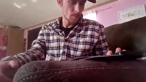 Snapshot of str33twyz3 chatting on January 27, 4:54 pm Streetwyze online show from January 27, 4:54 pm