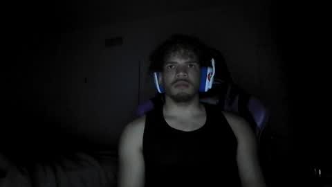 Snapshot of str8dj chatting on February 25, 4:44 am Dj online show from February 25, 4:44 am