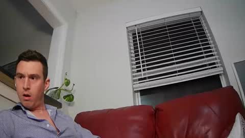 Snapshot of str8stuntcox chatting on September 24, 2:15 am Str8StuntCox online show from September 24, 2:15 am