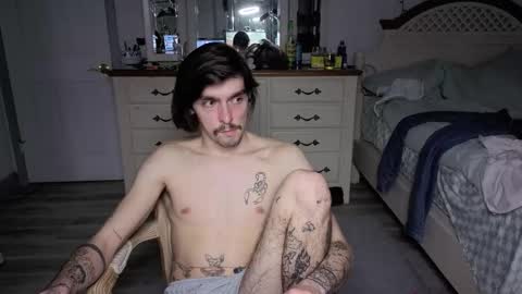 str8whiteboy21 online show from February 28, 8:15 am