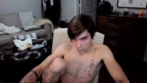 Snapshot of str8whiteboy21 chatting on July 22, 5:10 am str8whiteboy21 online show from July 22, 5:10 am