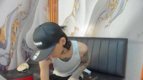 NICK online show from March 3, 4:18 am