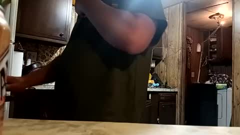 straighttoy online show from December 22, 12:51 am