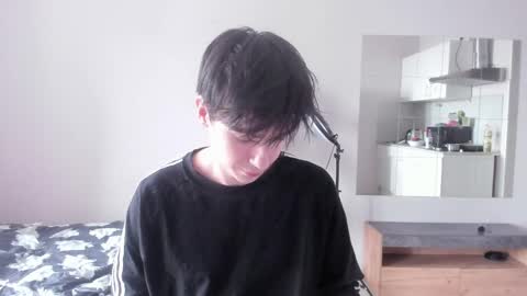 Snapshot of stralght_twinks chatting on April 28, 12:21 pm Ray online show from April 28, 12:21 pm