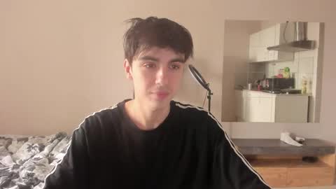 Snapshot of stralght_twinks chatting on April 29, 8:18 am Ray online show from April 29, 8:18 am