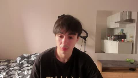 Snapshot of stralght_twinks chatting on May 10, 2:44 pm Ray online show from May 10, 2:44 pm