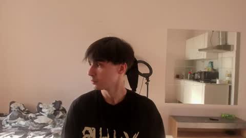 Snapshot of stralght_twinks chatting on May 14, 2:57 pm Ray online show from May 14, 2:57 pm