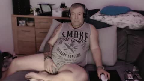 Snapshot of stranger1966 chatting on September 14, 8:41 pm Stranger online show from September 14, 8:41 pm