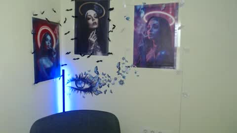 Amalia online show from December 18, 7:14 am