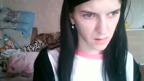 Strawberry Storm online show from March 30, 1:23 pm