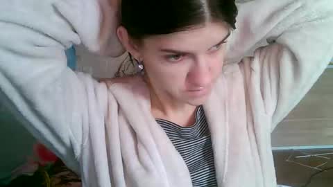 Snapshot of strawberry_storm chatting on April 24, 10:50 am Strawberry Storm online show from April 24, 10:50 am