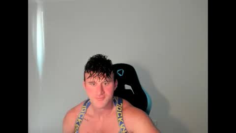 Snapshot of streatmeat chatting on October 28, 10:56 pm streatmeat online show from October 28, 10:56 pm