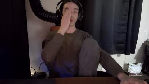 Snapshot of stringgreens777 chatting on January 9, 1:14 pm stringgreens777 online show from January 9, 1:14 pm