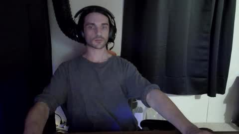 Snapshot of stringgreens777 chatting on January 15, 10:46 pm stringgreens777 online show from January 15, 10:46 pm