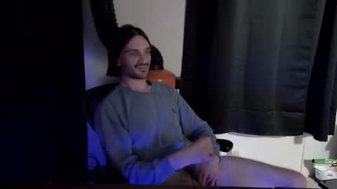 Snapshot of stringgreens777 chatting on February 16, 4:52 am stringgreens777 online show from February 16, 4:52 am