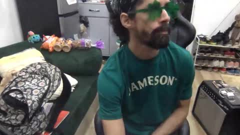 stringin69 online show from March 18, 7:22 am