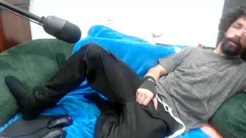 stringin69 online show from March 31, 7:09 am